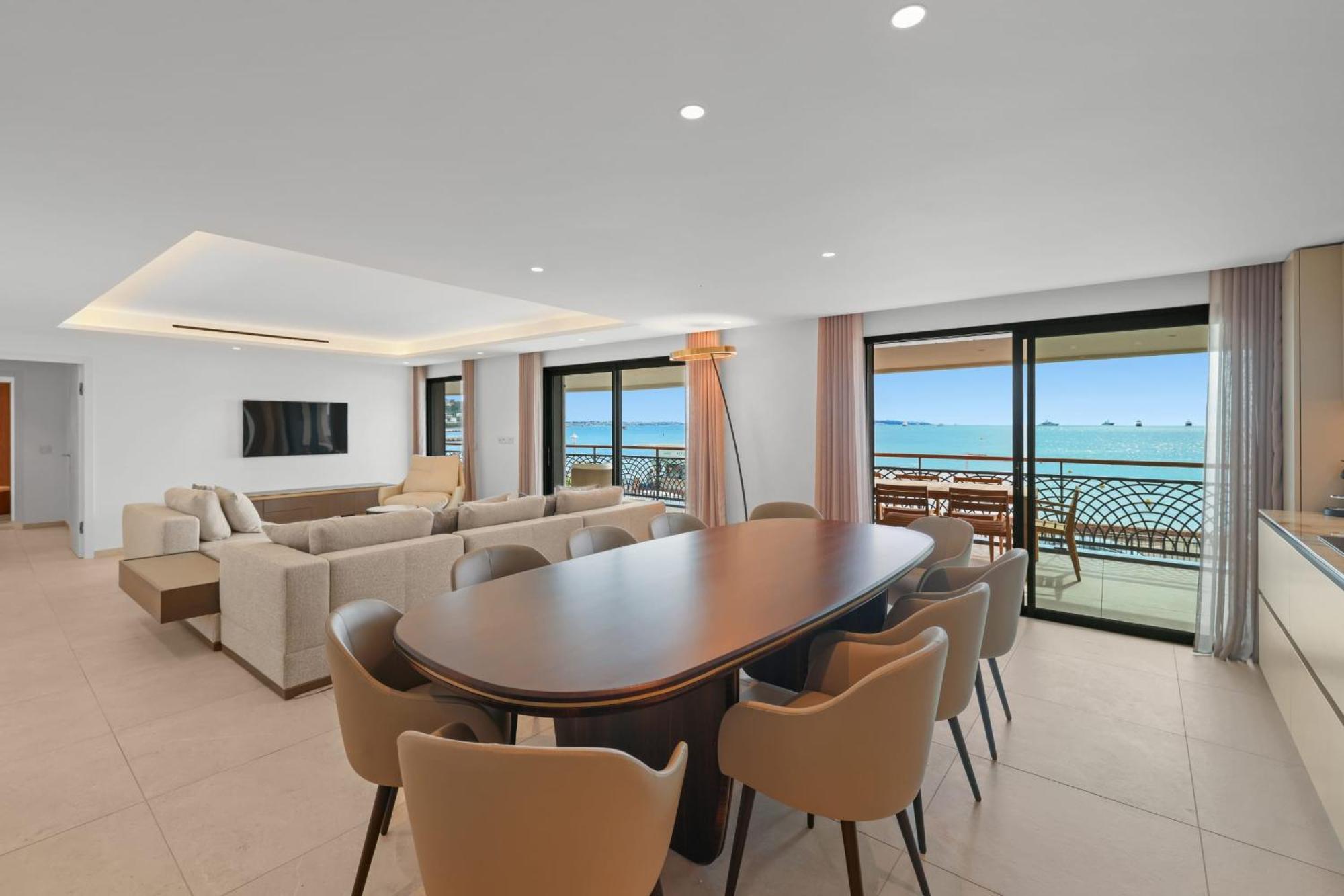 Ref 1998 - - Sea View For Rent *