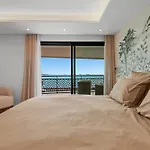 Ref 1998 - Cannes - Sea View Apartment For Rent